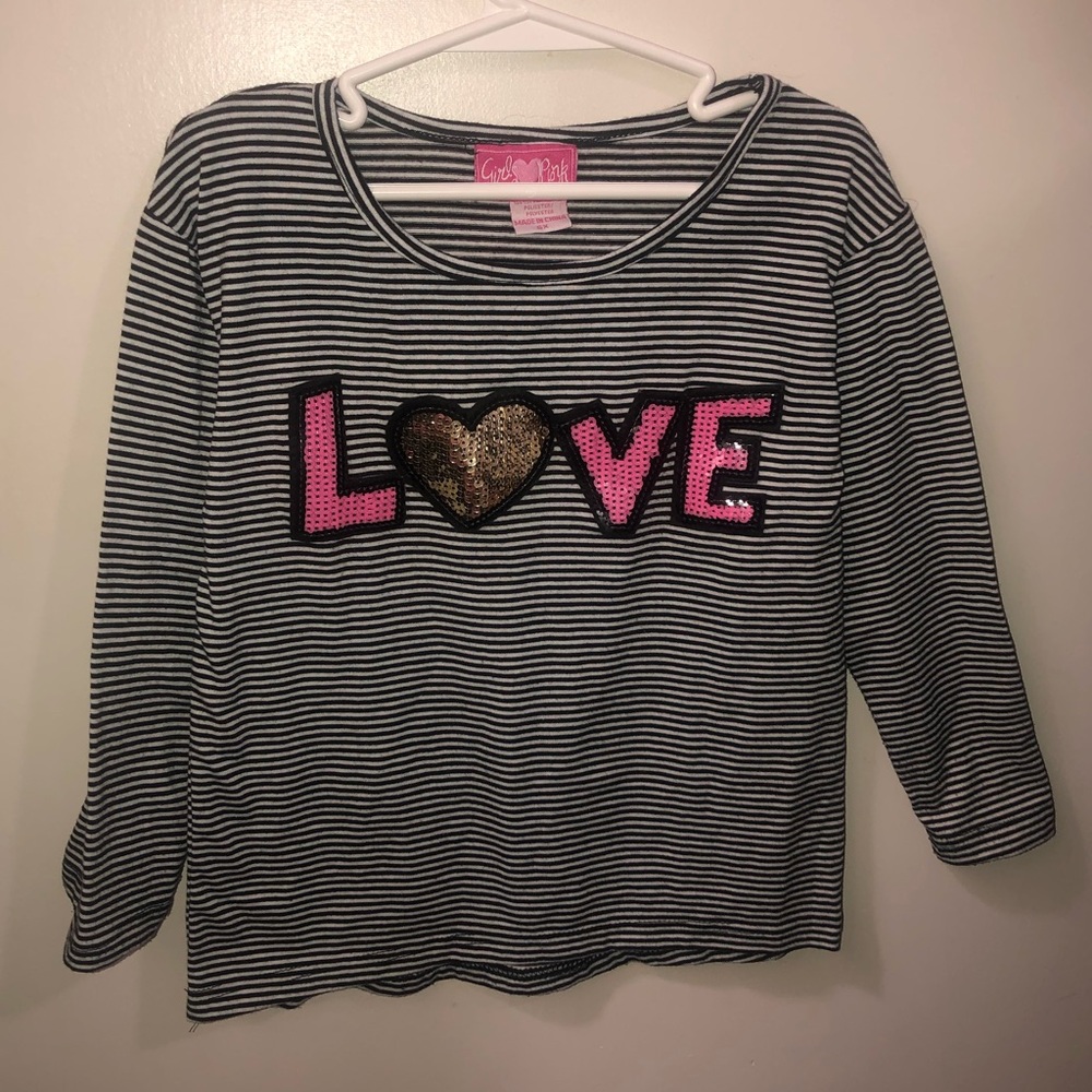 LOVE Girls long sleeve shirt!!